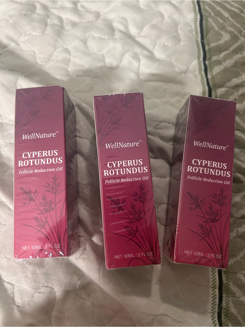 WellNature Cyperus Rotundus Follicle Reduction Oil three jars